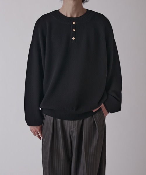 Lui's（ルイス）の「レイヤードヘンリー（ニット/セーター・メンズ・ネイビー/グレー/ブラック・M/S）」の9枚目の写真