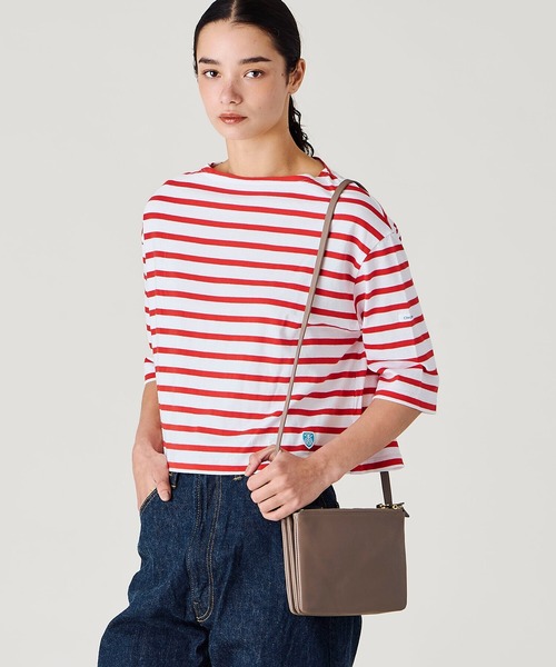 ORCIVAL（オーシバル）の「ORCIVAL | ナッパレザー ジップポーチショルダーバッグ UNISEX（ショルダーバッグ・レディース・ブラウン系その他2/ブラック/レッド・-）」の3枚目の写真