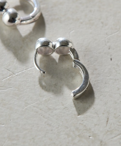 COLLAGE GALLARDAGALANTE（コラージュガリャルダガランテ）の「Sivelle./Silver925ボールフープピアス（ピアス（両耳用）・レディース・シルバー・FREE）」の5枚目の写真