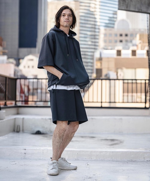 CAMBIO(カンビオ)の「mpa4039-Lyocell Blend Lightweight Cardboard Knit Short Sleeve Zip Parka 半袖パーカー(S65426cmb)(パーカー・メンズ・ブラック/ダークブルー/チャコール/キナリ・S/M/L)」の8枚目の写真