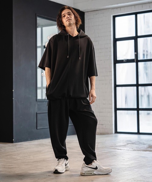 CAMBIO(カンビオ)の「mpa4039-Lyocell Blend Lightweight Cardboard Knit Short Sleeve Zip Parka 半袖パーカー(S65426cmb)(パーカー・メンズ・ブラック/ダークブルー/チャコール/キナリ・S/M/L)」の15枚目の写真