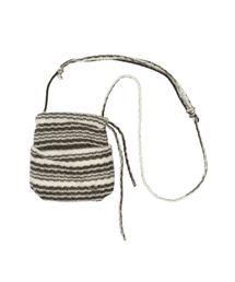 THECOLDESTMOMENT | TCM stripe knit mini bag (brown)(メッセンジャーバッグ)