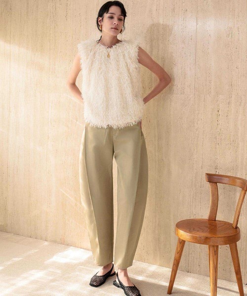 ELFRANK（エルフランク）の「【2026SS】ボックスプリーツ カーブパンツ ワイドパンツ《着用動画あり》（その他パンツ・レディース・ベージュ/チャコールグレー・L/M/S）」の6枚目の写真