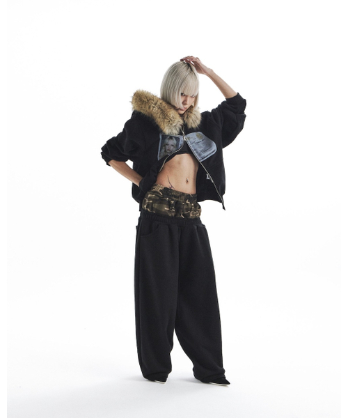 KAIYA(カイヤ)の「sheena camo layered pants - gray(スウェットパンツ・レディース・その他・FREE)」の2枚目の写真