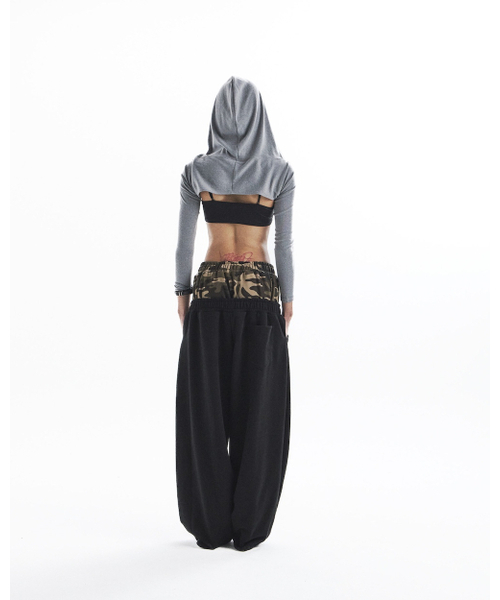 KAIYA(カイヤ)の「sheena camo layered pants - gray(スウェットパンツ・レディース・その他・FREE)」の6枚目の写真
