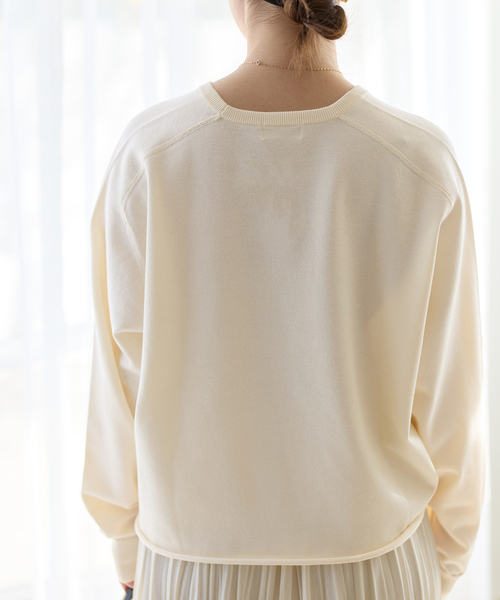 IENA（イエナ）の「《新色あり/追加4》LEVITAコットンプルオーバー（ニット/セーター・レディース・アイボリー/ライトグレー/ブラウン/ラベンダー・FREE）」の22枚目の写真