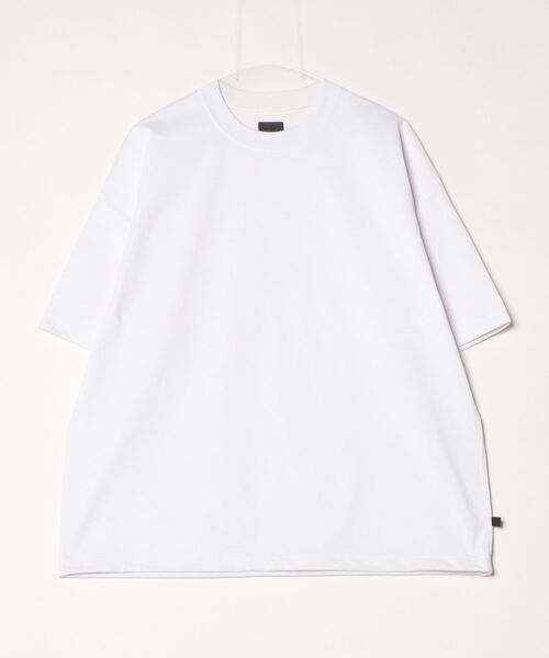 DAIWA PIER39（ダイワピア39）の「DAIWA PIER39  TECH DRAWSTRING S/S TEE ダイワ ピア39 BE-35026（Tシャツ/カットソー・メンズ・ブルー/セージグリーン/ホワイト/ダークブラウン/ブラック・XL/L/M/S）」の6枚目の写真