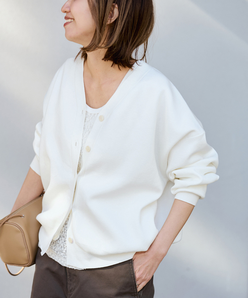 FRAMeWORK（フレームワーク）の「スムースフォルムカーディガン（カーディガン/ボレロ・レディース・ブラック/グレー/ホワイト/イエロー・FREE）」の2枚目の写真