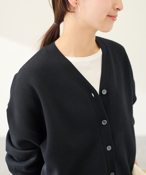 FRAMeWORK（フレームワーク）の「スムースフォルムカーディガン（カーディガン/ボレロ・レディース・ブラック/グレー/ホワイト/イエロー・FREE）」の14枚目の写真