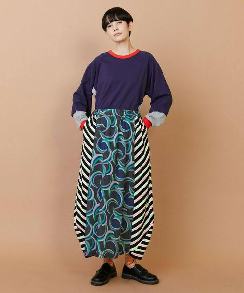 FRAPBOIS(フラボア)の「ウォーターサーフェス スカート(スカート・レディース・チャコールグレー/ベージュ・1/0)」の9枚目の写真