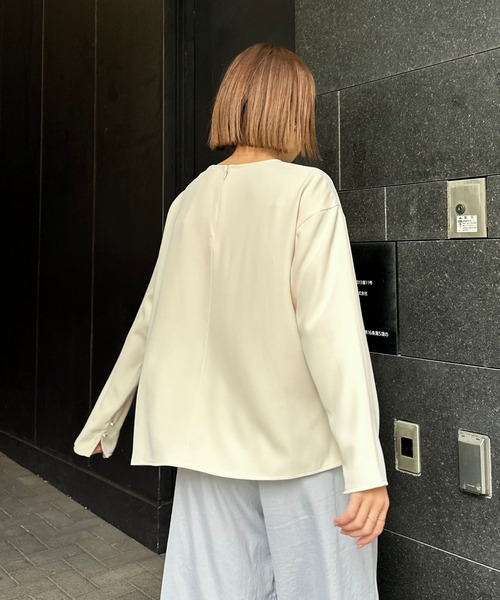 JETSET SOLO PLUS (ジェットセットソロプラス)の「【JETSET SOLO PLUS】ソフトドレープツイル釦スリーブブラウス(シャツ/ブラウス・レディース・ブラック/ベージュ/サックスブルー・FREE)」の12枚目の写真