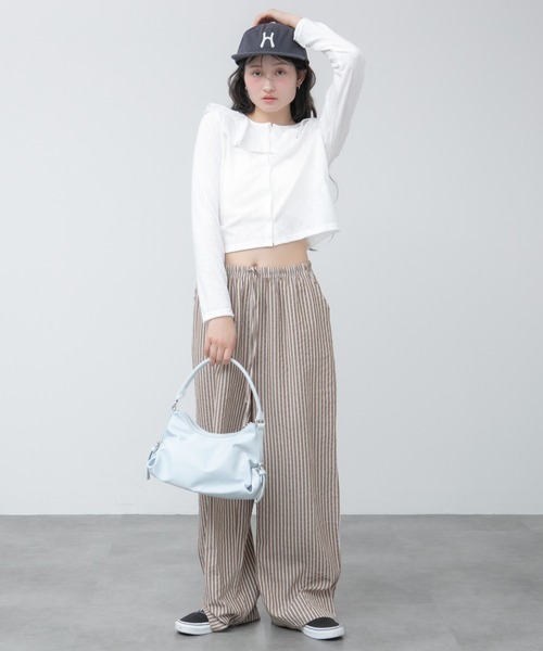 HEILIS(ヘイリス)の「サイドベルトワンハンドルショルダーバッグ / シンプル ベルトバッグ 韓国 レディース ファスナー ブラック ブルー ブラウン ワンショル ナイロン ハンドバッグ 軽量 無地 春 夏 秋 冬 オフィスカジュアル 通勤(ハンドバッグ・レディース・ブラック/ブラウン/ブルー・FREE)」の14枚目の写真