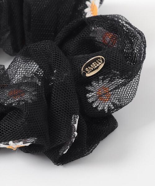 SMELLY(スメリー)の「シアーフラワーシシュウシュシュ(シュシュ・レディース・アイボリー/ブラック・-)」の14枚目の写真