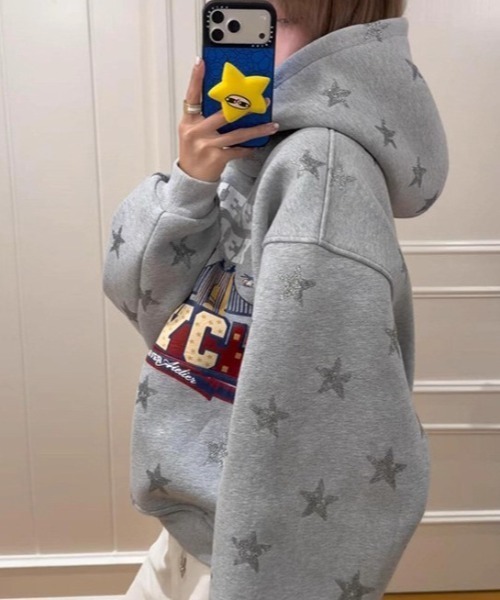 LAC-VERT（ラック・ヴェール）の「古着風スターフーディー（パーカー・レディース・レッド/グレー/ネイビー・FREE）」の7枚目の写真