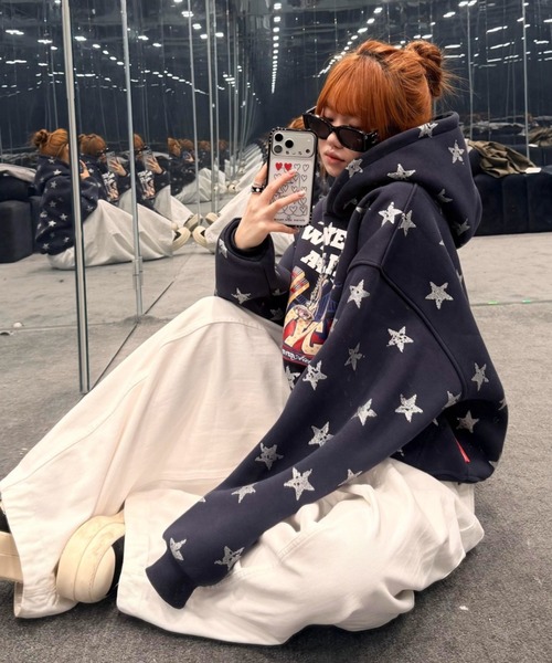 LAC-VERT（ラック・ヴェール）の「古着風スターフーディー（パーカー・レディース・レッド/グレー/ネイビー・FREE）」の11枚目の写真