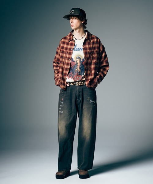 glamb（グラム）の「Studs Wide Denim / スタッズワイドデニム（デニムパンツ・メンズ・ブラック/インディゴブルー・S/M/L）」の16枚目の写真