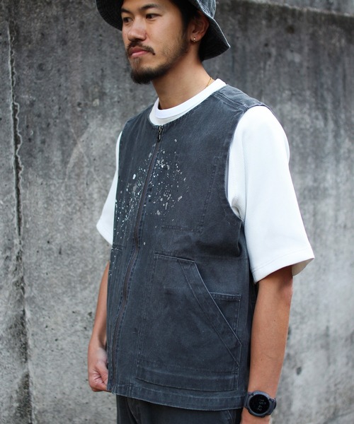 Snow Peak(スノーピーク)の「Snow Peak / Sulfur Dyed Fade Painted Vest フェードペイントベスト(ベスト・メンズ・ホワイト/チャコール・S/M/L/XL)」の12枚目の写真