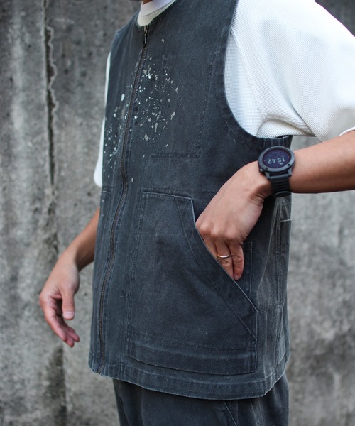 Snow Peak(スノーピーク)の「Snow Peak / Sulfur Dyed Fade Painted Vest フェードペイントベスト(ベスト・メンズ・ホワイト/チャコール・S/M/L/XL)」の14枚目の写真