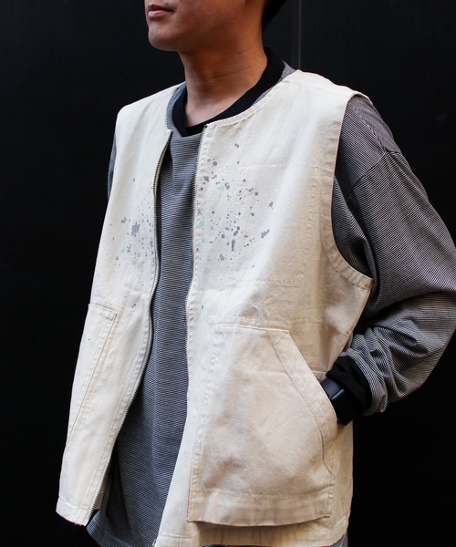 Snow Peak(スノーピーク)の「Snow Peak / Sulfur Dyed Fade Painted Vest フェードペイントベスト(ベスト・メンズ・ホワイト/チャコール・S/M/L/XL)」の6枚目の写真