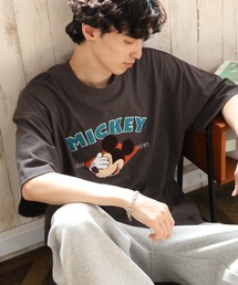 【Disney/ディズニー】別注 アソート アートワークデザイン サガラ刺繍 半袖Tシャツ