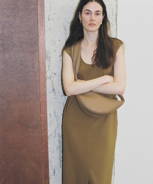 ADAM ET ROPE'（アダムエロペ）の「【PFT】Tori Long Shoulder Bag（ショルダーバッグ・レディース・ブラック/ベージュ・FREE）」の3枚目の写真