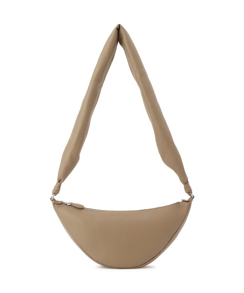 ADAM ET ROPE'（アダムエロペ）の「【PFT】Tori Long Shoulder Bag（ショルダーバッグ・レディース・ブラック/ベージュ・FREE）」の14枚目の写真