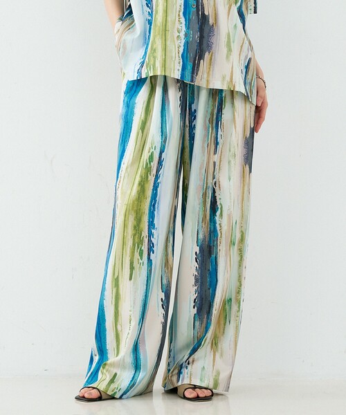 NOMINE(ノミネ)の「【セットアップ対応】ペイント柄 ドロストコード タックパンツ(その他パンツ・レディース・ブラウン/グリーン/ピンク・M/S)」の4枚目の写真