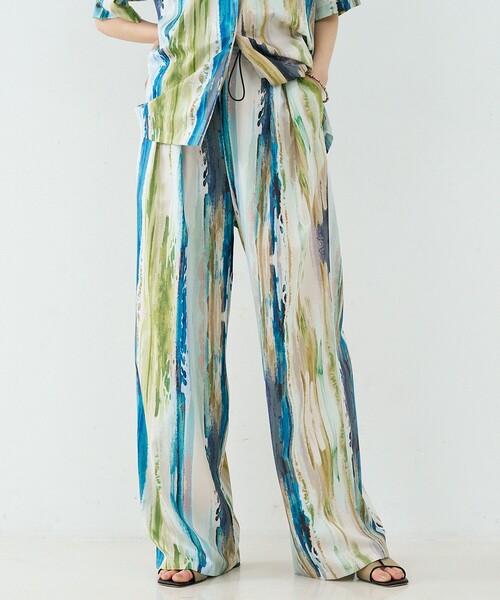 NOMINE(ノミネ)の「【セットアップ対応】ペイント柄 ドロストコード タックパンツ(その他パンツ・レディース・ブラウン/グリーン/ピンク・M/S)」の5枚目の写真