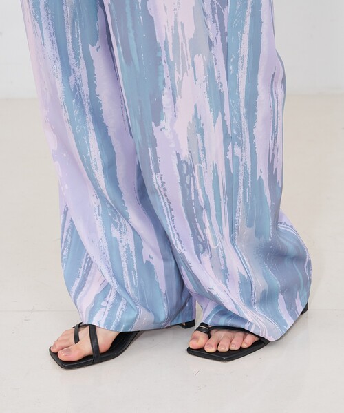 NOMINE(ノミネ)の「【セットアップ対応】ペイント柄 ドロストコード タックパンツ(その他パンツ・レディース・ブラウン/グリーン/ピンク・M/S)」の15枚目の写真