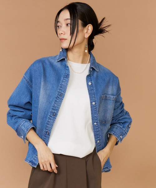INED(イネド)の「【別注アイテム】スーパービッグシャツAlmond《Healthy DENIM》(シャツ/ブラウス・レディース・インディゴブルー・9号/11号)」の1枚目の写真