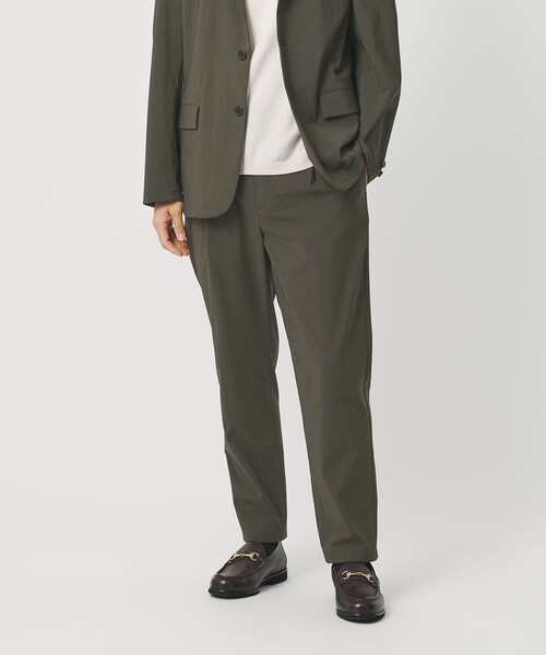 BEAUTY&YOUTH UNITED ARROWS（ビューティーアンドユースユナイテッドアローズ）の「東レ/TORAY メランジ 1プリーツ テーパード パンツ NO.5 セットアップ対応 ヨコストレッチ ウォッシャブル（その他パンツ・メンズ・ダークグレー/オリーブ/ブラック・XL/L/M/S）」の3枚目の写真