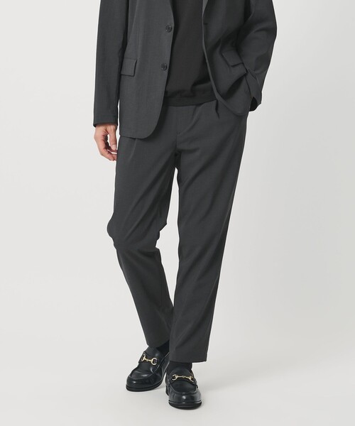 BEAUTY&YOUTH UNITED ARROWS（ビューティーアンドユースユナイテッドアローズ）の「東レ/TORAY メランジ 1プリーツ テーパード パンツ NO.5 セットアップ対応 ヨコストレッチ ウォッシャブル（その他パンツ・メンズ・ダークグレー/オリーブ/ブラック・XL/L/M/S）」の2枚目の写真