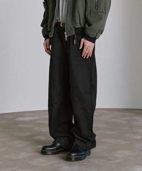 P.IN.O(ピインオ)の「エンボカーブドコットンパンツ - ブラック(その他パンツ・メンズ・その他・SMALL/MEDIUM/LARGE/X-LARGE)」の3枚目の写真