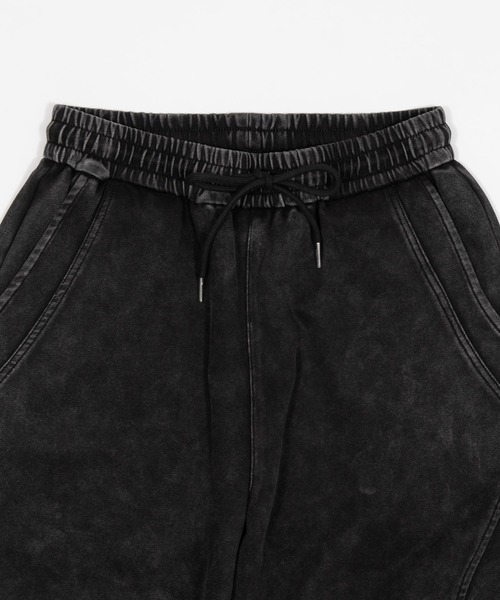 Figments(フィグメンツ)の「ハードウォッシュタックスウェットパンツ(スウェットパンツ・レディース・スミクロ・FREE)」の4枚目の写真