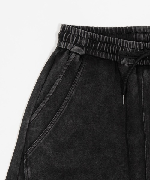 Figments(フィグメンツ)の「ハードウォッシュタックスウェットパンツ(スウェットパンツ・レディース・スミクロ・FREE)」の5枚目の写真