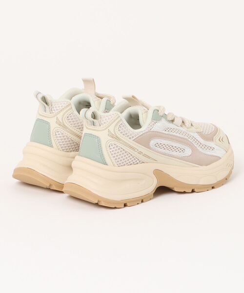 MAD FOOT(マッドフット)の「MADFOOT! マッドフット キッズ ボリュームソールメッシュスニーカー【幅広3E】厚底 250033(スニーカー・キッズ・ホワイト/ベージュ系その他2/ブラック・20.0cm/21.0cm/22.0cm/23.0cm/24.0cm)」の4枚目の写真