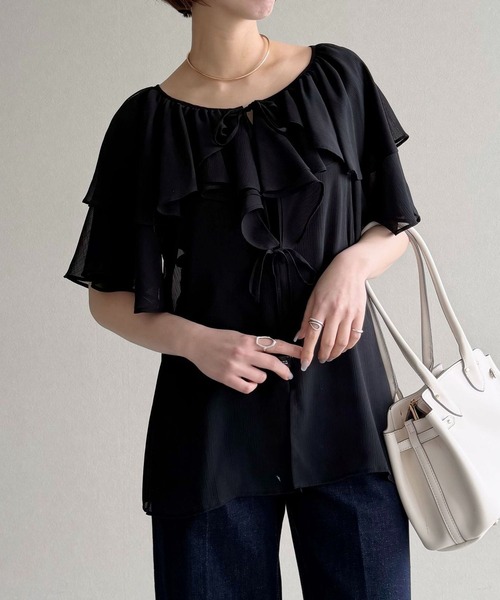 mysty woman(ミスティウーマン)の「フロントリボン楊柳フリルブラウス 666024(シャツ/ブラウス・レディース・ベージュ/ミント/アイボリー/ブラック・FREE)」の3枚目の写真