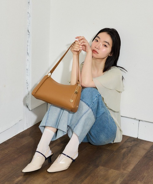 mysty woman(ミスティウーマン)の「フロントリボン楊柳フリルブラウス 666024(シャツ/ブラウス・レディース・ベージュ/ミント/アイボリー/ブラック・FREE)」の12枚目の写真