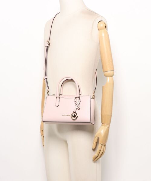 MICHAEL KORS(マイケルコース)の「ARDEN SM TZ MSGR Messenger(ショルダーバッグ・レディース・ピンク系・FREE)」の5枚目の写真