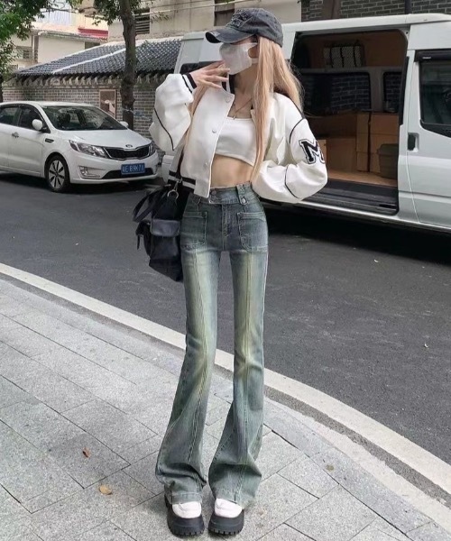 Teem Store(チームストア)の「ハイウエスト美脚ヴィンテージ風フレアデニムパンツ(デニムパンツ・レディース・ブルー・L/M)」の8枚目の写真