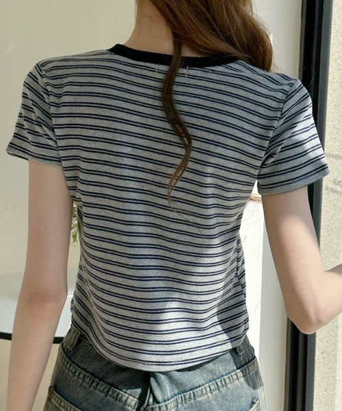 Ada.(エイダ)の「配色 ボーダーデザイン クロップド 半袖Tシャツ(Tシャツ/カットソー・レディース・グレー系その他2/グレー系その他/ブラック×ホワイト・FREE)」の7枚目の写真