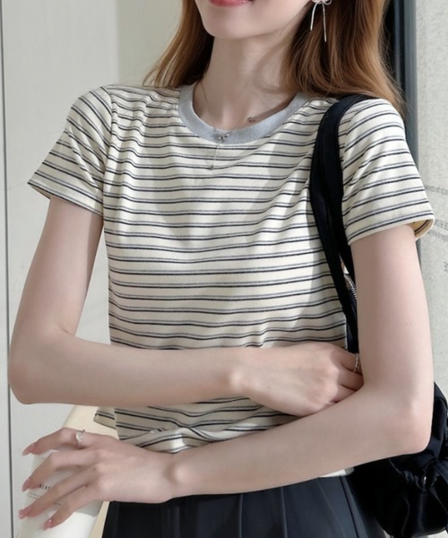 Ada.(エイダ)の「配色 ボーダーデザイン クロップド 半袖Tシャツ(Tシャツ/カットソー・レディース・グレー系その他2/グレー系その他/ブラック×ホワイト・FREE)」の15枚目の写真