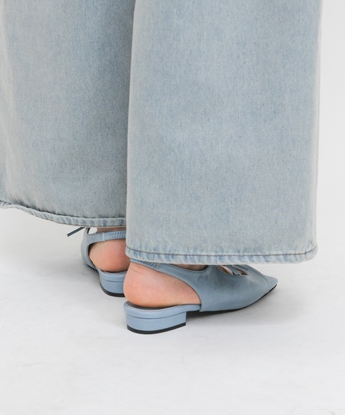 KBF（ケイビーエフ）の「スクエアトゥリボンコンビサンダル（サンダル・レディース・ブルー/ブラック・36/37/38）」の12枚目の写真