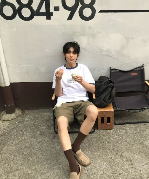 COVERNAT(カバーナット)の「オンアートリップグラフィックリンガーティーシャツセージグリーン(Tシャツ/カットソー・メンズ・その他・SMALL/MEDIUM/LARGE/X-LARGE)」の13枚目の写真