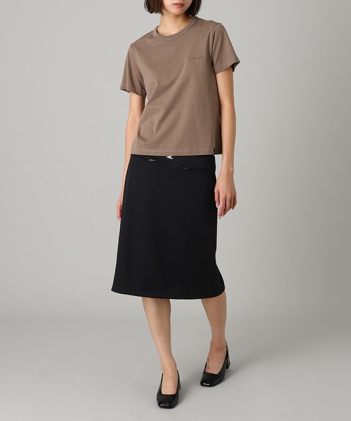 courreges(クレージュ)の「EMBROIDERED T-SHIRT 325JTS217JS0233(Tシャツ/カットソー・レディース・チャコールグレー/ホワイト/ブラウン/イエロー・SMALL)」の10枚目の写真