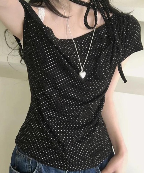 lulufa(ルルファ)の「チョーカー付 ドットオフショルTシャツ(Tシャツ/カットソー・レディース・ブラック/ピンク/ホワイト・LARGE/MEDIUM)」の5枚目の写真