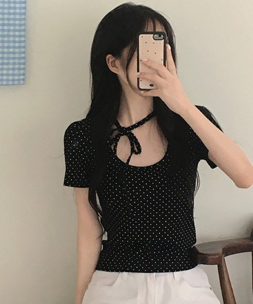 lulufa(ルルファ)の「チョーカー付 ドットオフショルTシャツ(Tシャツ/カットソー・レディース・ブラック/ピンク/ホワイト・LARGE/MEDIUM)」の6枚目の写真