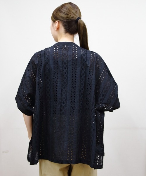 Vincent et Mireille(バンソンエミレイユ)の「VINCENT ET MIREILLE/ヴァンソン エ ミレイユ スリーブレスブラウス SLEEVELESS BLOUSE(シャツ/ブラウス・レディース・ホワイト/ブルー/ブラック・FREE)」の13枚目の写真