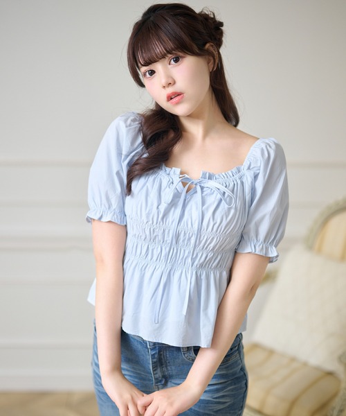 Anely(アネリー)の「フロント リボン コンパクト パフスリーブ トップス(Tシャツ/カットソー・レディース・ブルー/ホワイト・FREE)」の5枚目の写真