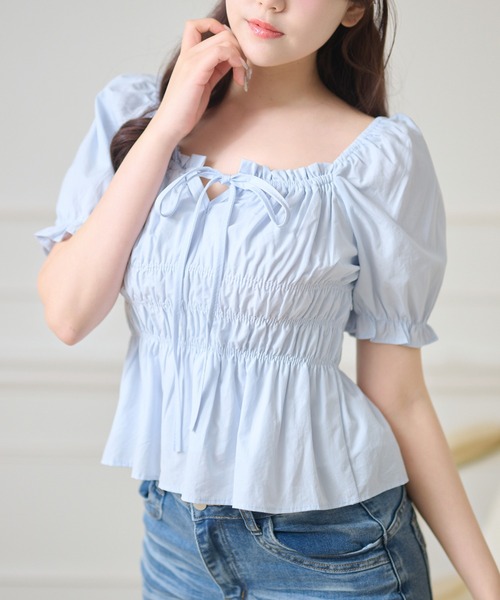 Anely(アネリー)の「フロント リボン コンパクト パフスリーブ トップス(Tシャツ/カットソー・レディース・ブルー/ホワイト・FREE)」の6枚目の写真